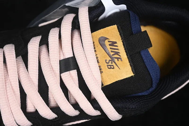 All categories Nk SB Dunk series Nk SB Dunk Low low-top sneakers Nike SB Dunk Low canvas splicing SB low-top casual sneakers DX6775-400